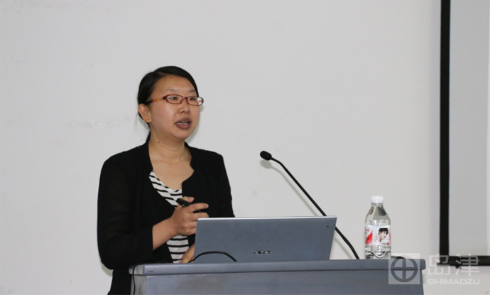 清华大学焦丽颖教授做报告