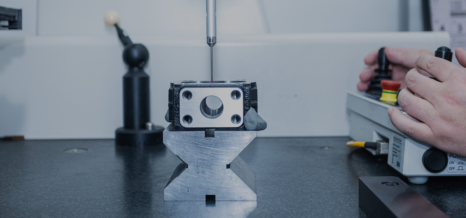 天津岛津液压有限公司